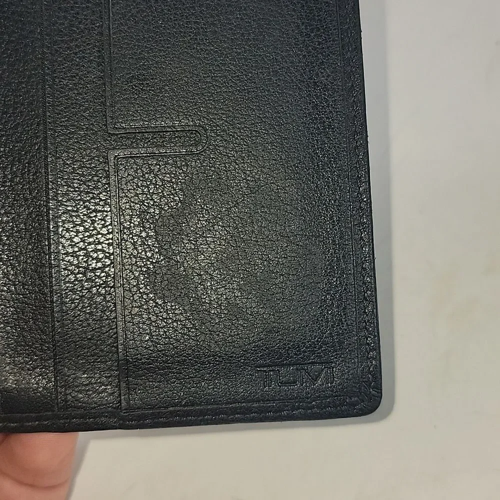 TUMI Delta Global - ID Lock Shielded Double Billfold Wallet